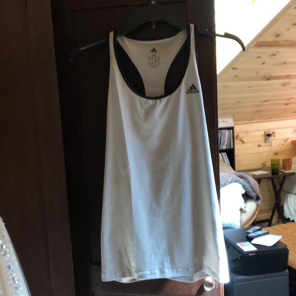 adidas Tops - NWT Adidas Tanktop! 😍😍